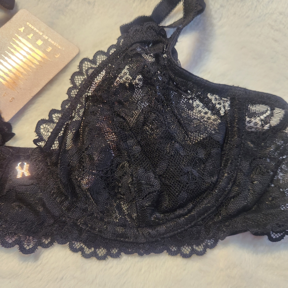 Savage X Fenty Black Lace Bra